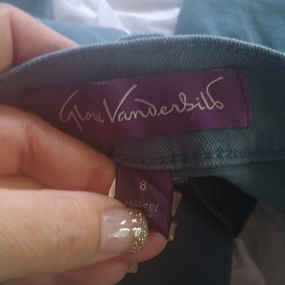 Gloria Vanderbilt Amanda High Rise Tapered Stretch Jeans, Rain Cloud, size 8 - Picture 5 of 7